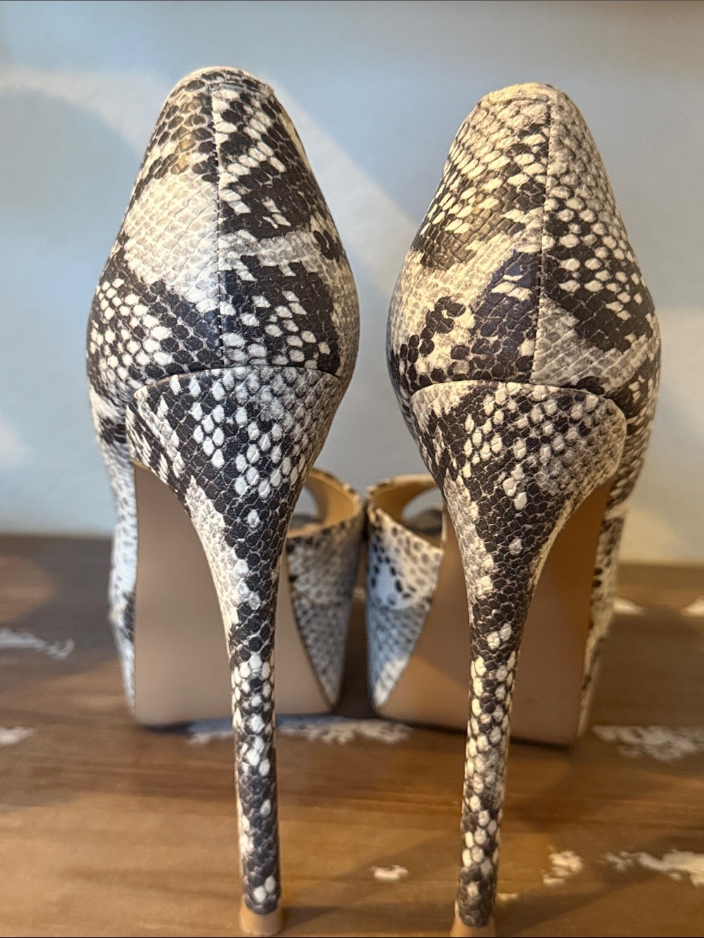 Steve Madden Dynamic Snakeskin Platform Peep Toe Heels 8.5 Y2K - Picture 5 of 10